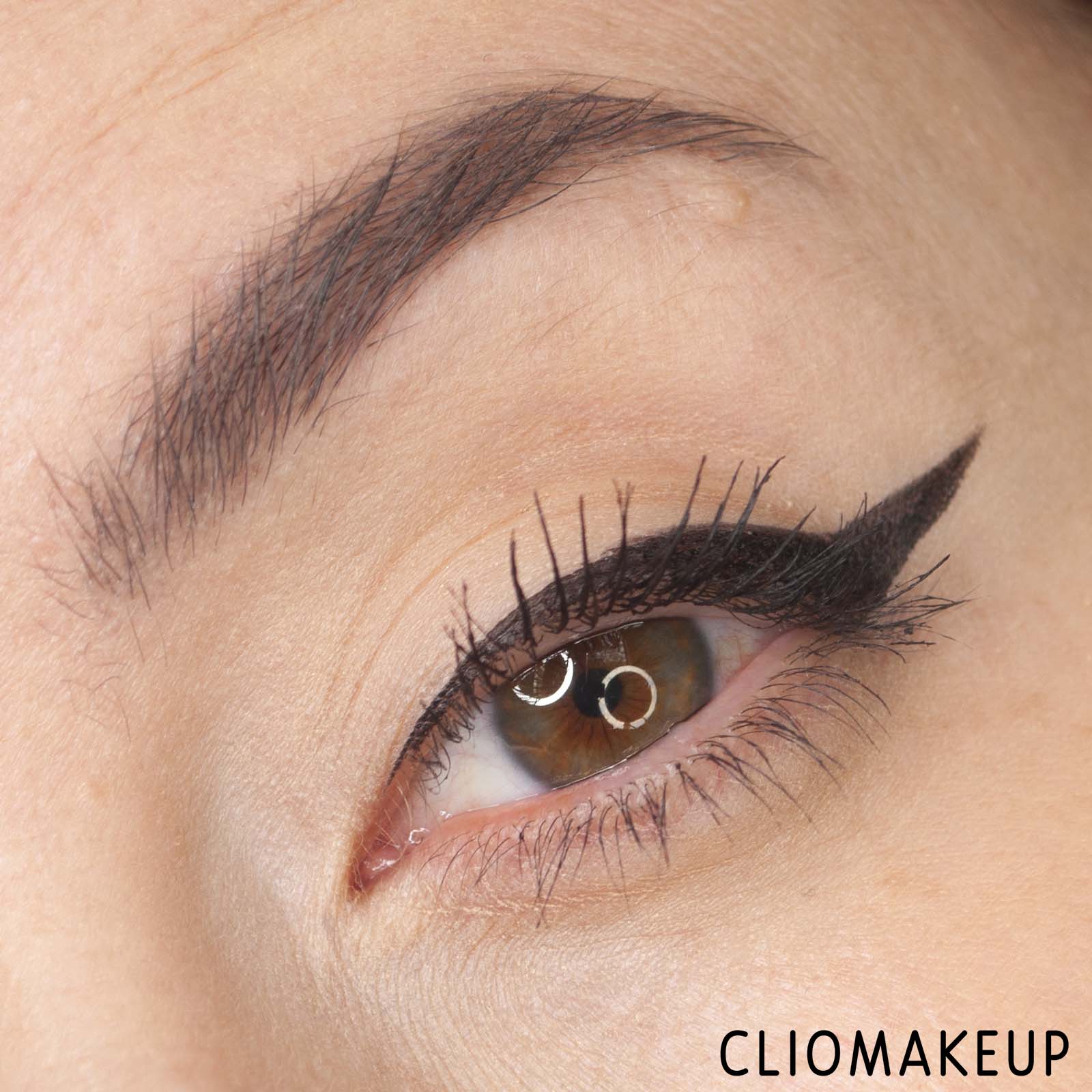 cliomakeup-recensione-eyeliner-nars-climax-liquid-eyeliner-11