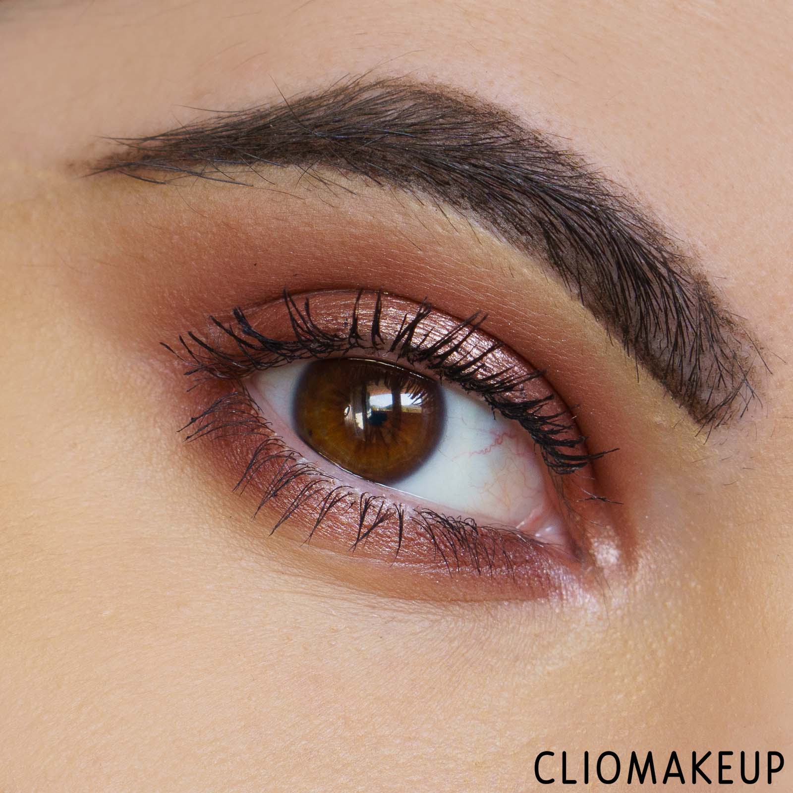 cliomakeup-recensione-palette-essence-coffee-to-glow-eyeshadow-palette-13