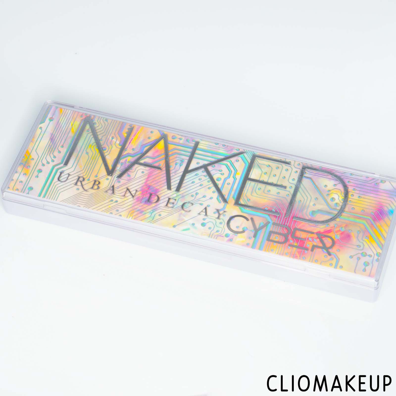 cliomakeup-recensione-palette-urban-decay-cyber-eyeshadow-palette-3