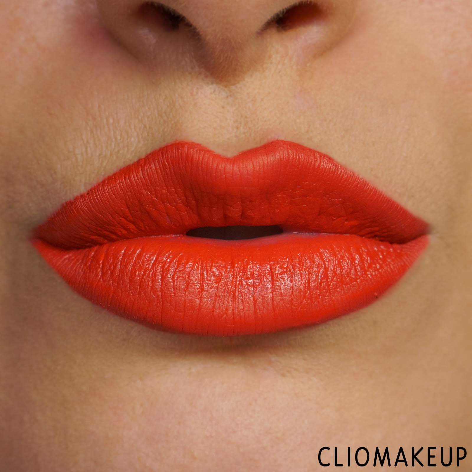 cliomakeup-recensione-rossetti-liquidi-astra-mystic-horizon-new-hypnotize-liquid-lipstick-14