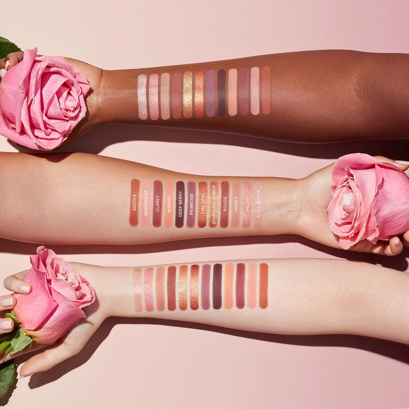 cliomakeup-single-day-2021-beauty-abh-primrose-palette-swatch
