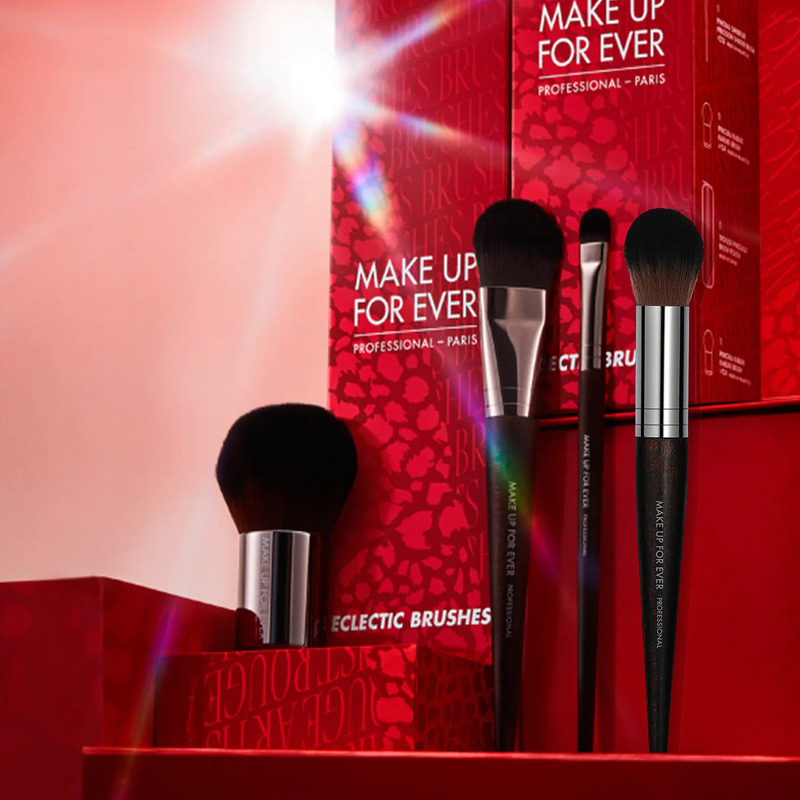 cliomakeup-single-day-2021-beauty-mufe-set-pennelli