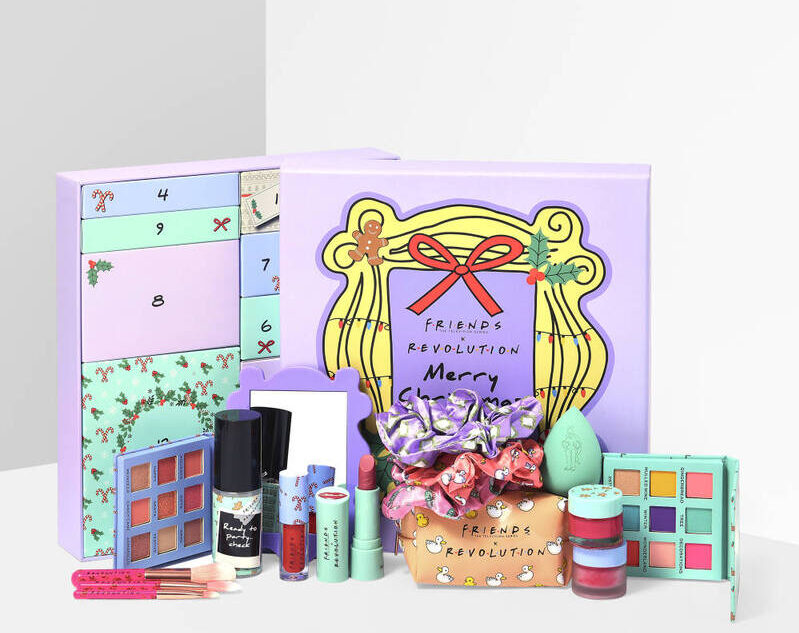 cliomakeup-single-day-2021-beauty-revolution-x-friends-calendario-avvento