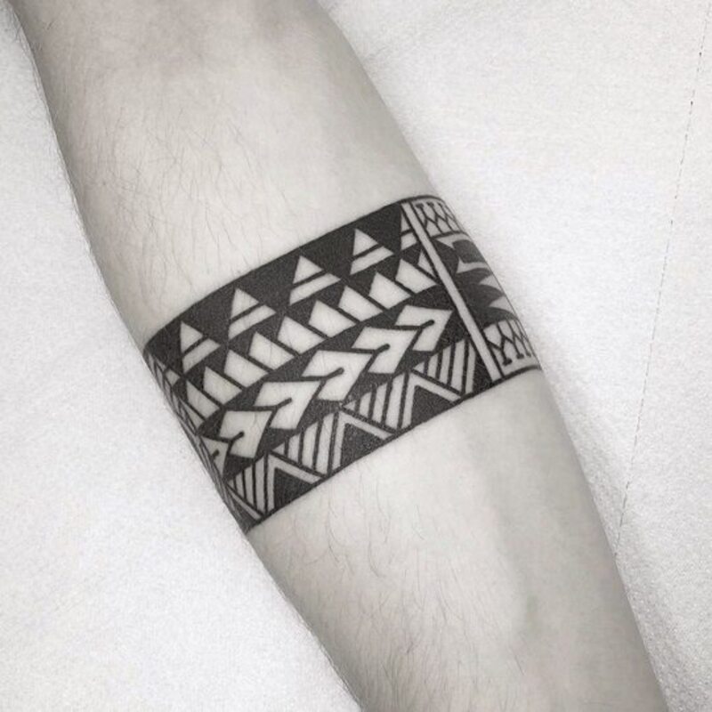 cliomakeup-tatuaggi-braccio-bracciale-maori