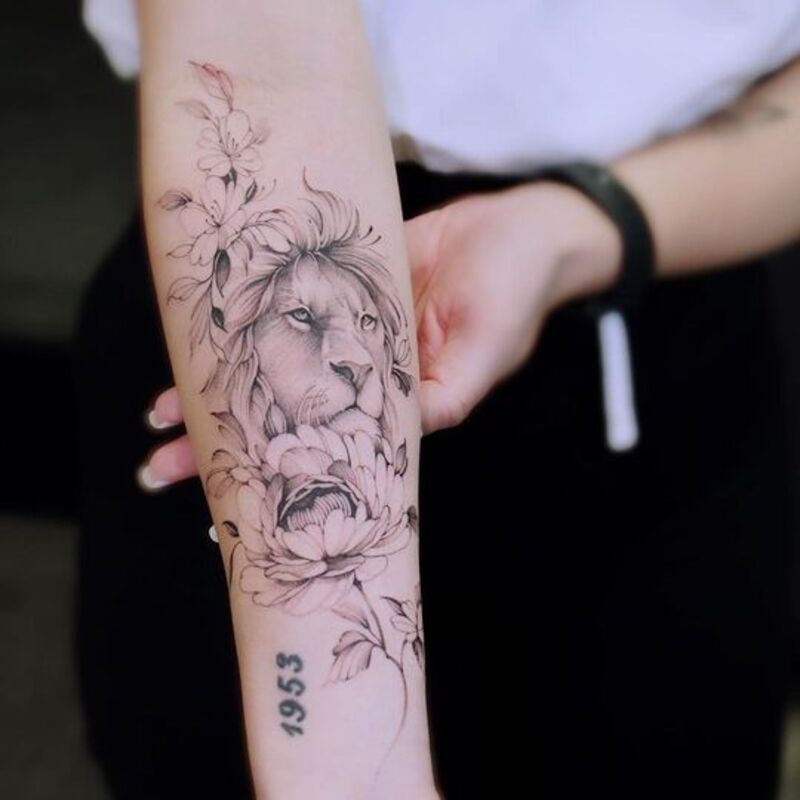 cliomakeup-tatuaggi-braccio-leone