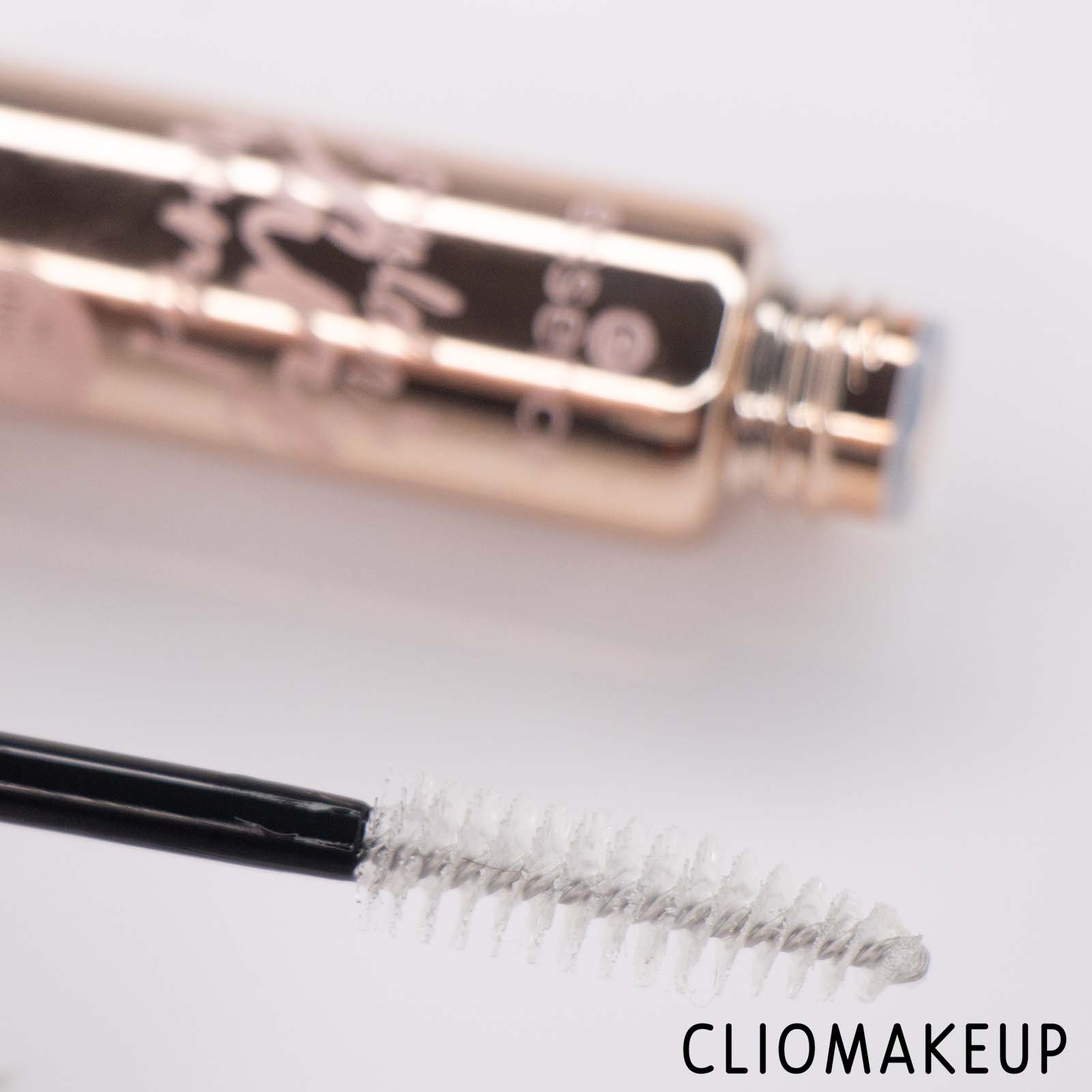 Cliomakeup-Recensione-Gel-Sopracciglia-Essence-Couldn’t-Care-More!-Caring-Eyebrow-Fixing-Gel -5
