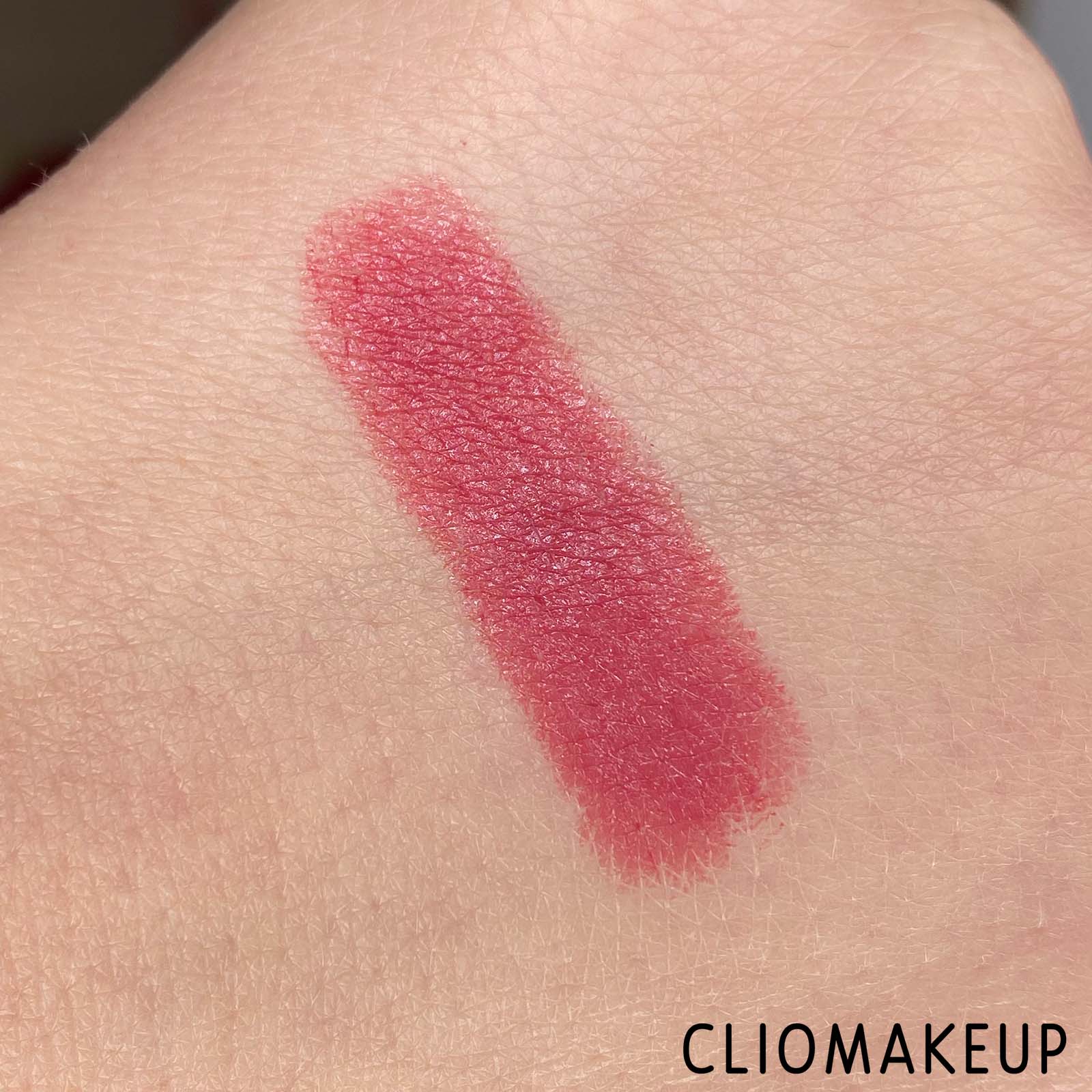 Cliomakeup-Recensione-Rossetto-Kiko-A-Holiday-Fable-Creamy-Magic-Lip-Stylo-7