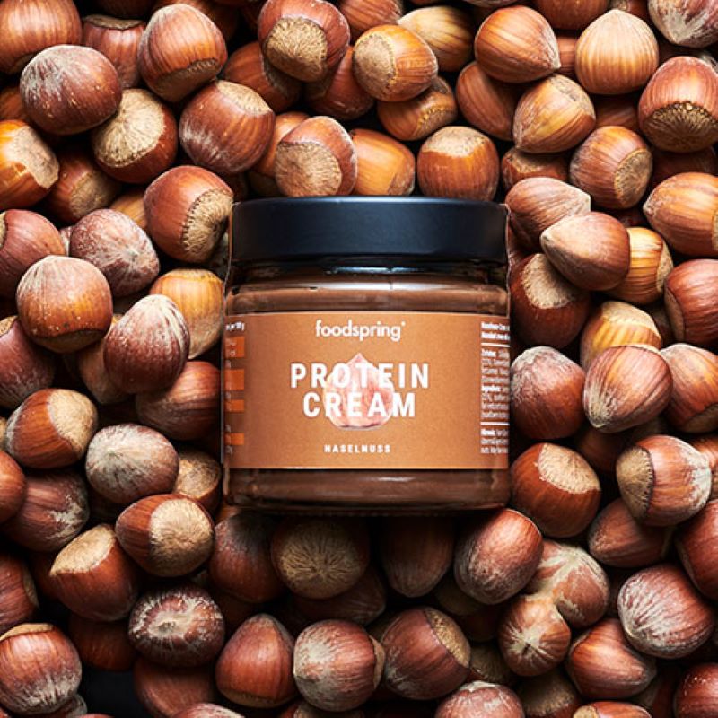 Cliomakeup-crema-di-nocciole-foodspring-4-alimentazione.