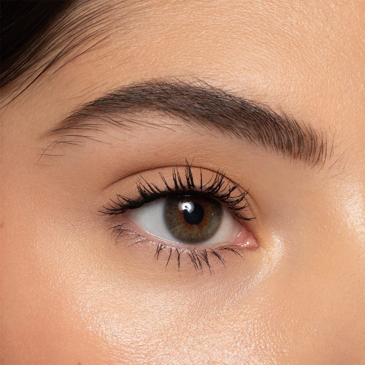 alldaylove-brow-02-lightbrown-macroafter