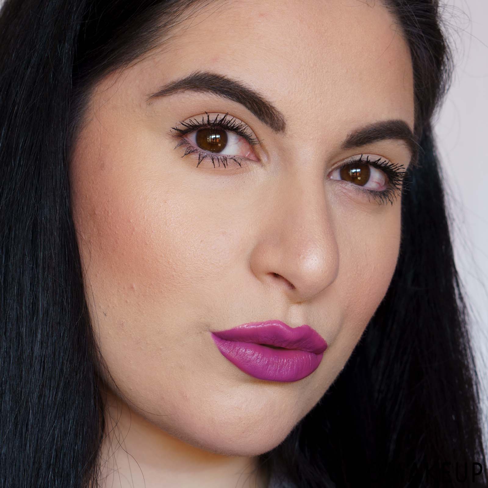 cliomakeup-recensione-mascara-astra-the-universal-volume-mascara-waterproof-14