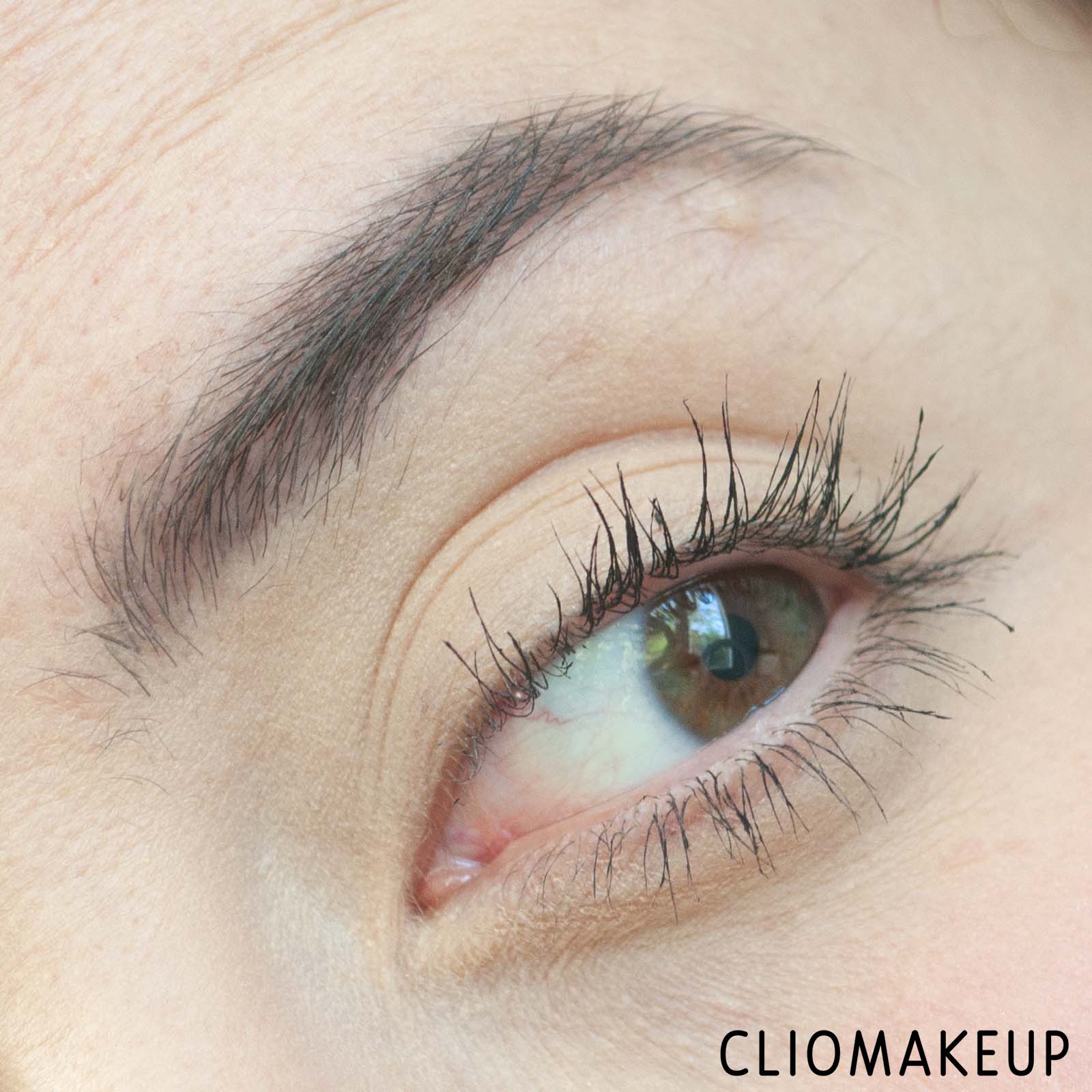 cliomakeup-recensione-mascara-essence-i-love-extreme-jasmine-volume-mascara-10