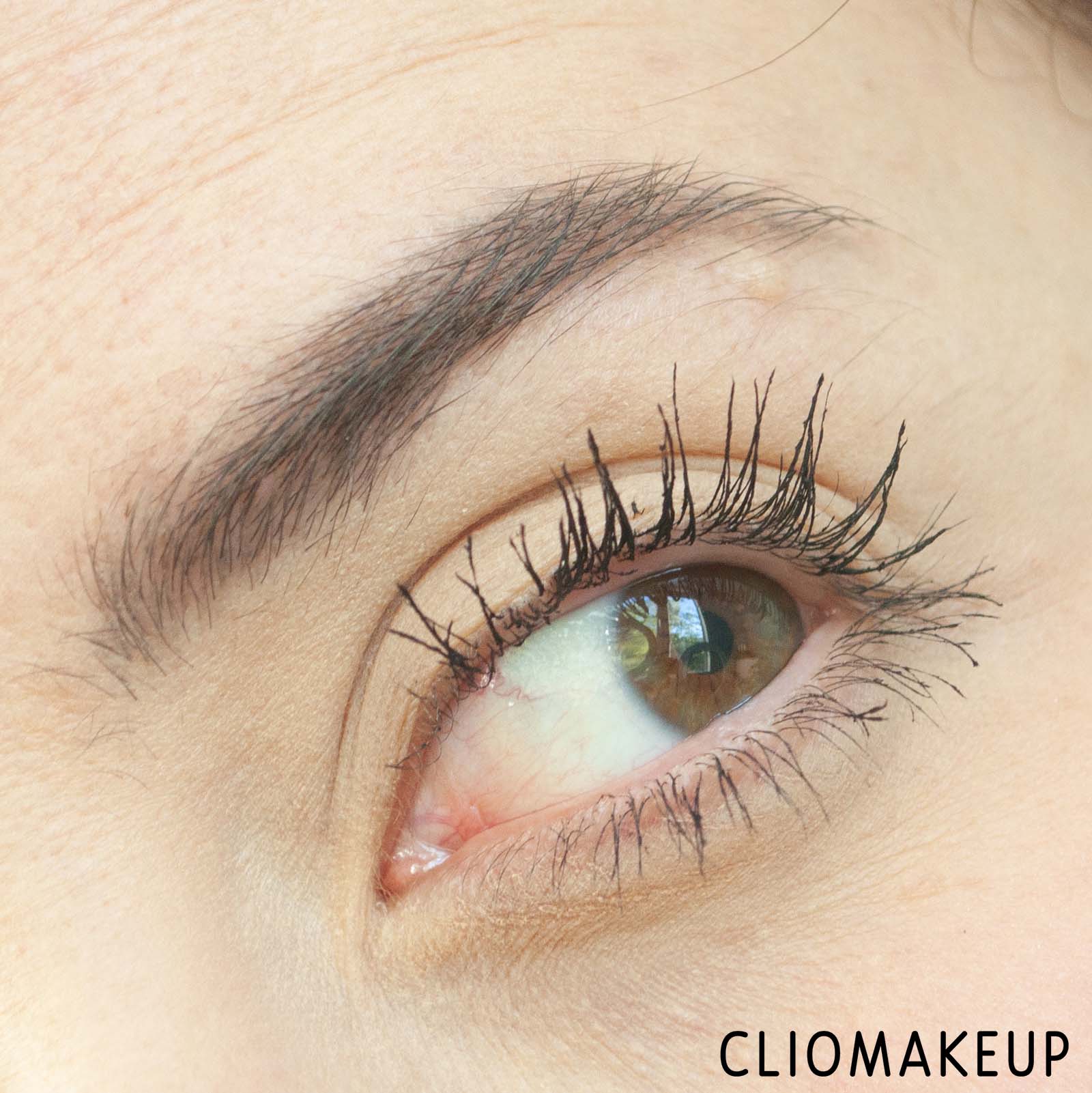 cliomakeup-recensione-mascara-essence-i-love-extreme-jasmine-volume-mascara-12