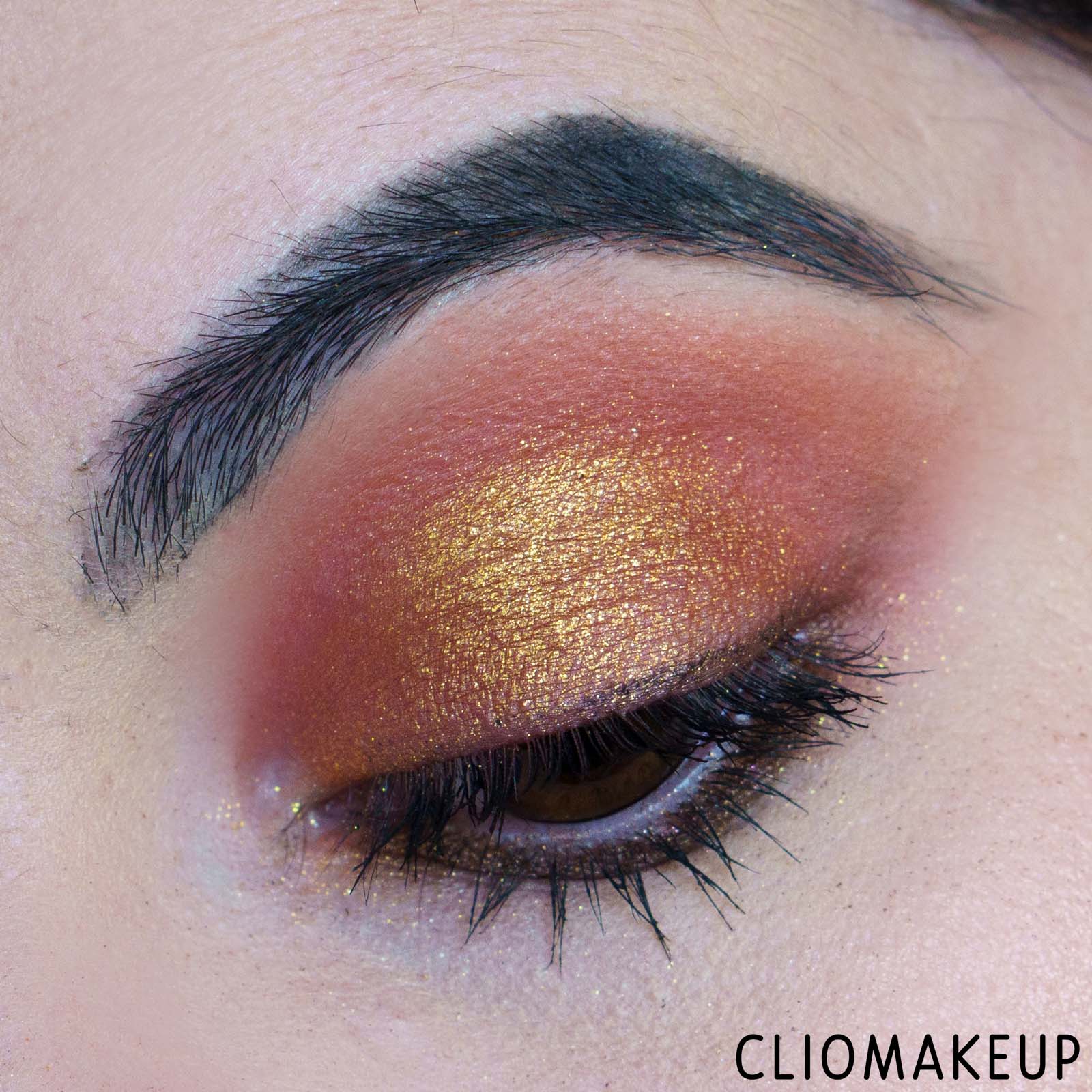 cliomakeup-recensione-palette-nyx-la-casa-de-papel-color-palette-13