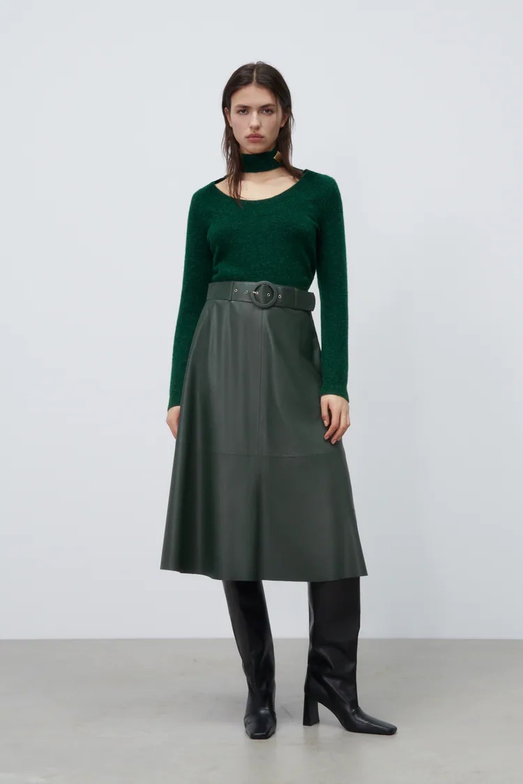 Cliomakeup-zara-primavera-2022-gonna-effetto-pelle-verde