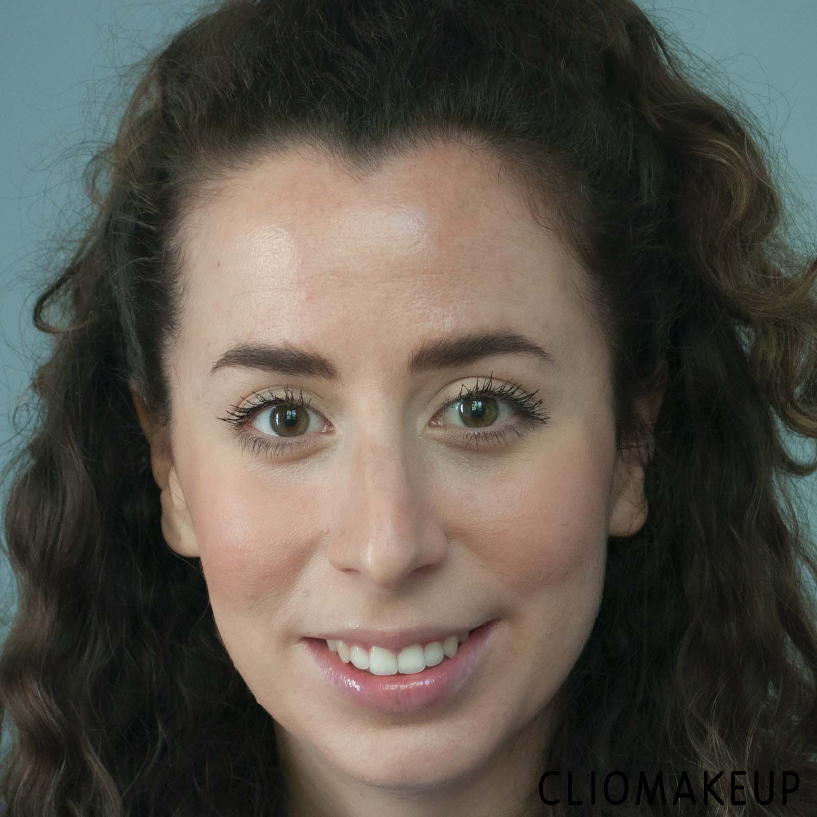 cliomakeup-recensione-correttore-rimmel-kind-e-free-hydrating-concealer-12