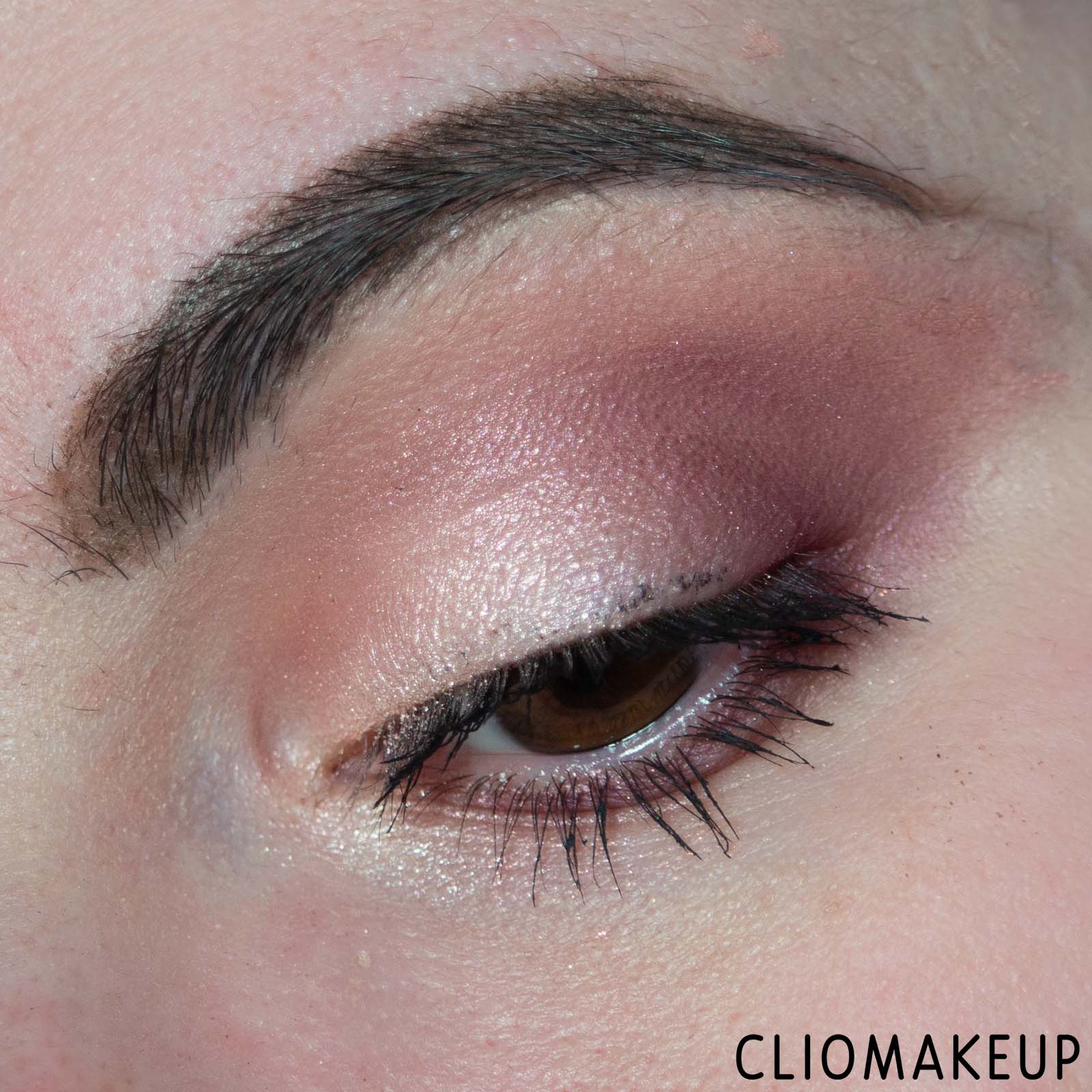 cliomakeup-recensione-palette-essence-wish-upon-a-star-eyeshadow-palette-12