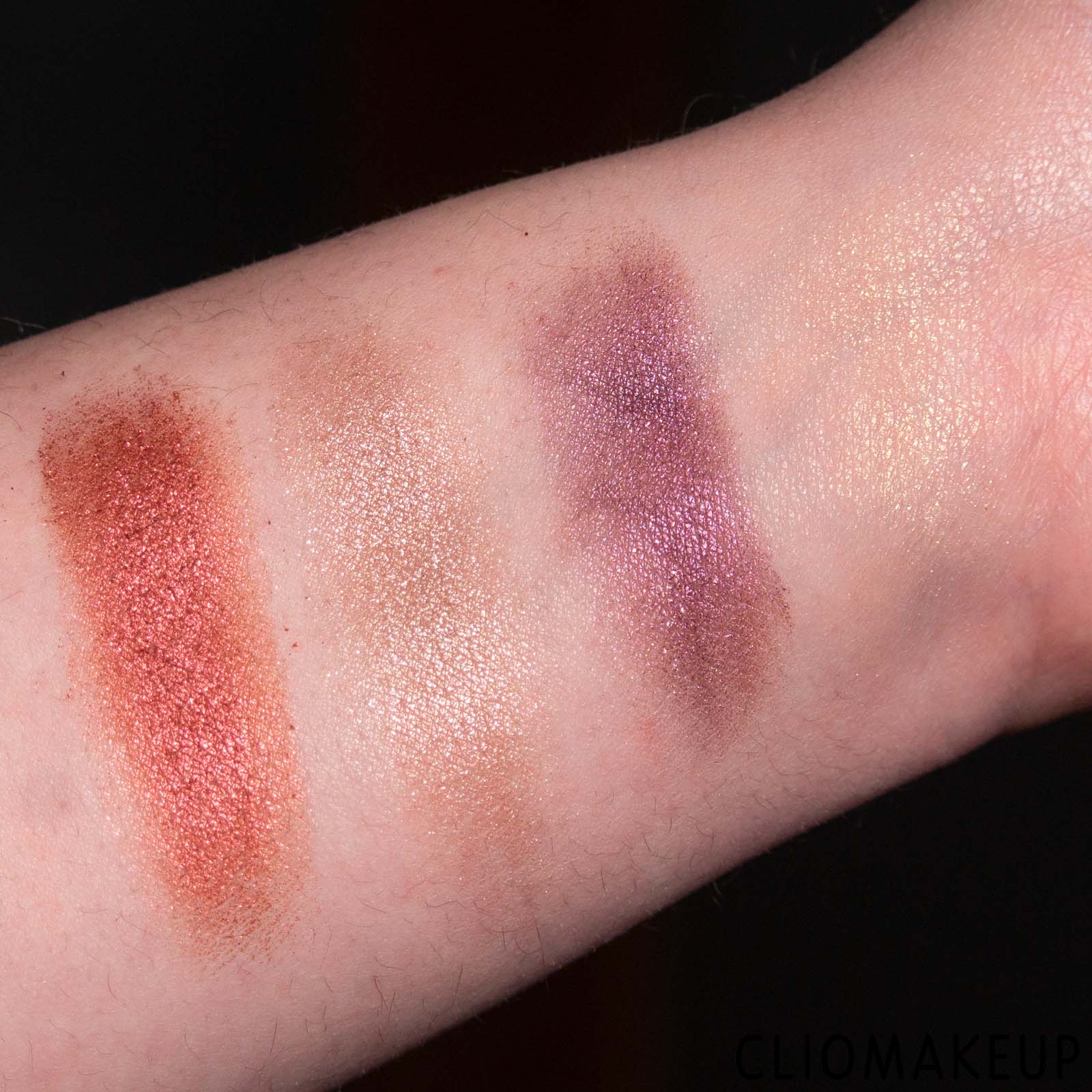 cliomakeup-recensione-palette-mac-hypnotizing-holiday-surprise-eyes-eye-shadow-x-6-rich-9