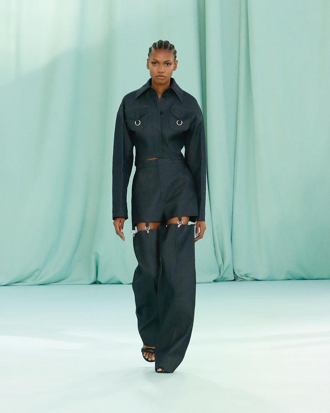 Cliomakeup-Tendenze-moda-autunno-inverno-2022-2023- Milano-Fashion-week-18