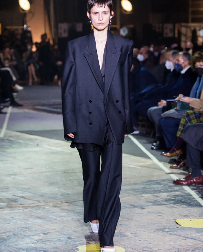 Cliomakeup-Tendenze-moda-autunno-inverno-2022-2023- Milano-Fashion-week-27