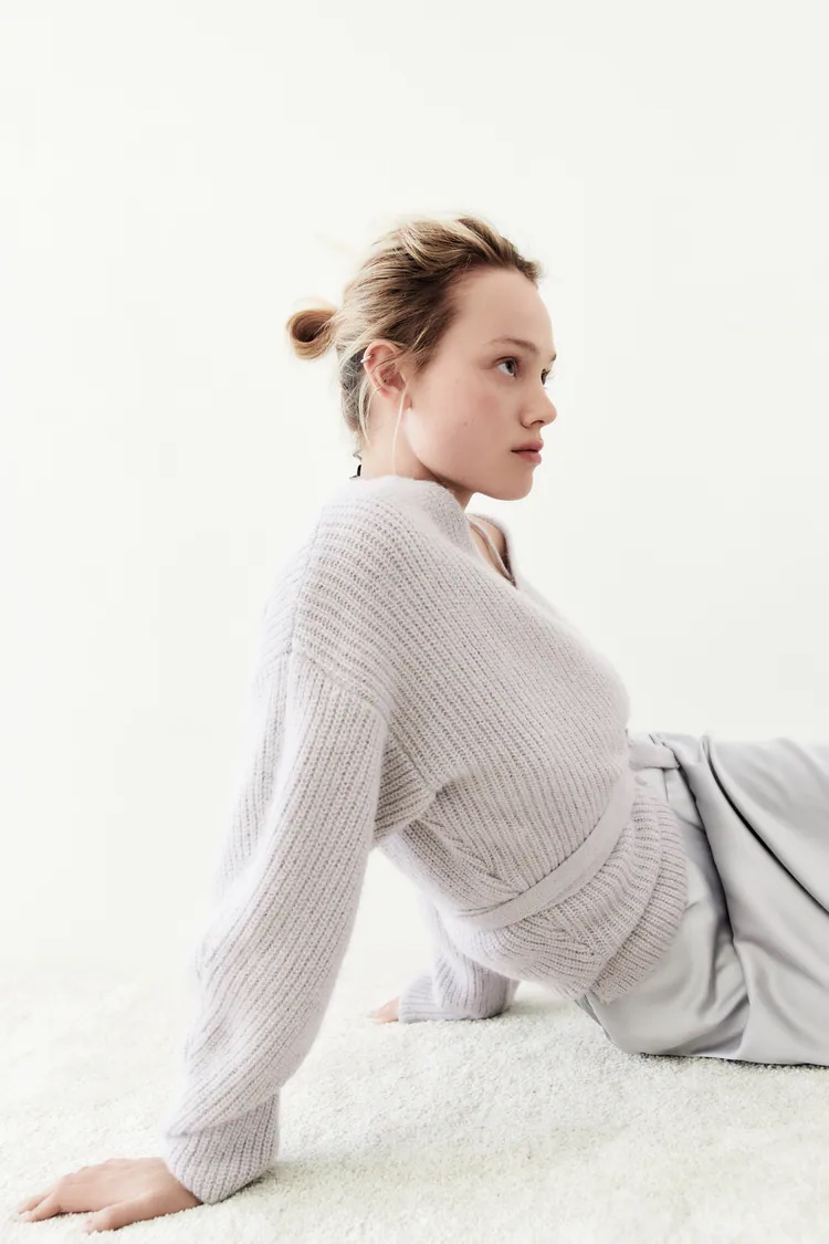 Cliomakeup-look-invernali-ZARA-CARDIGAN-IN-MAGLIA-CON-FIOCCO