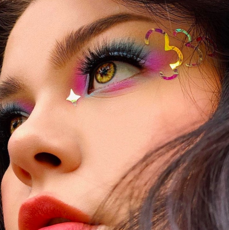 Cliomakeup-makeup-occhi-colorati-2022-donni-davy