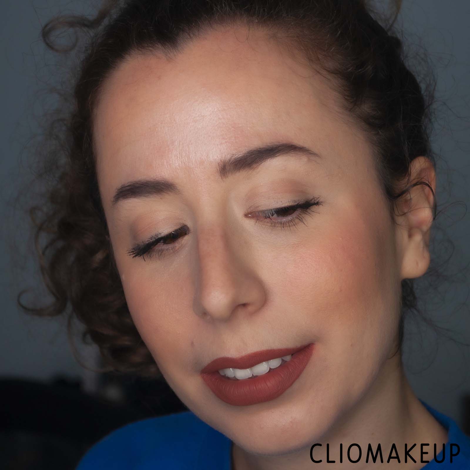 cliomakeup-recensione-fondotinta-tarte-shape-tape-cloud-coverage-12