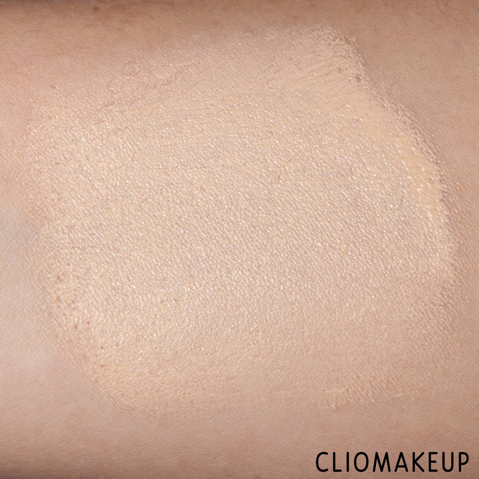 cliomakeup-recensione-fondotinta-tarte-shape-tape-cloud-coverage-7