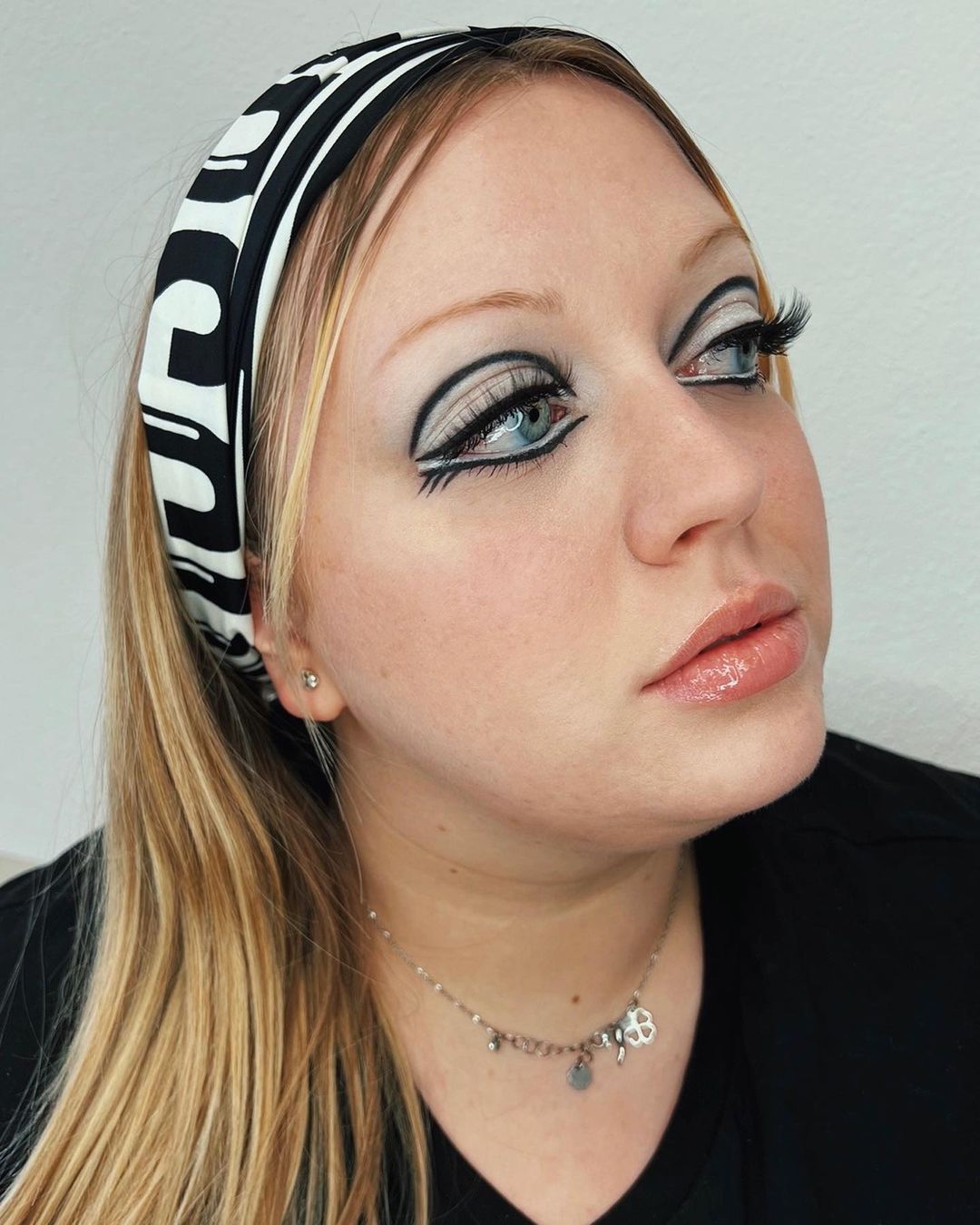 cliomakeup-eyeliner-grafico-16