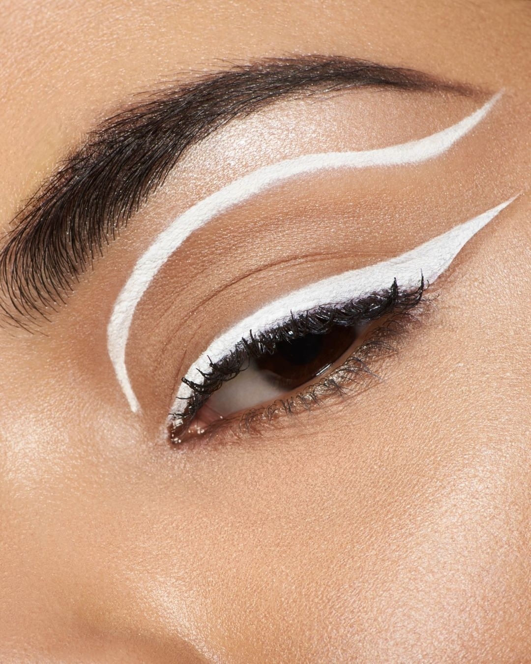 cliomakeup-eyeliner-grafico-23