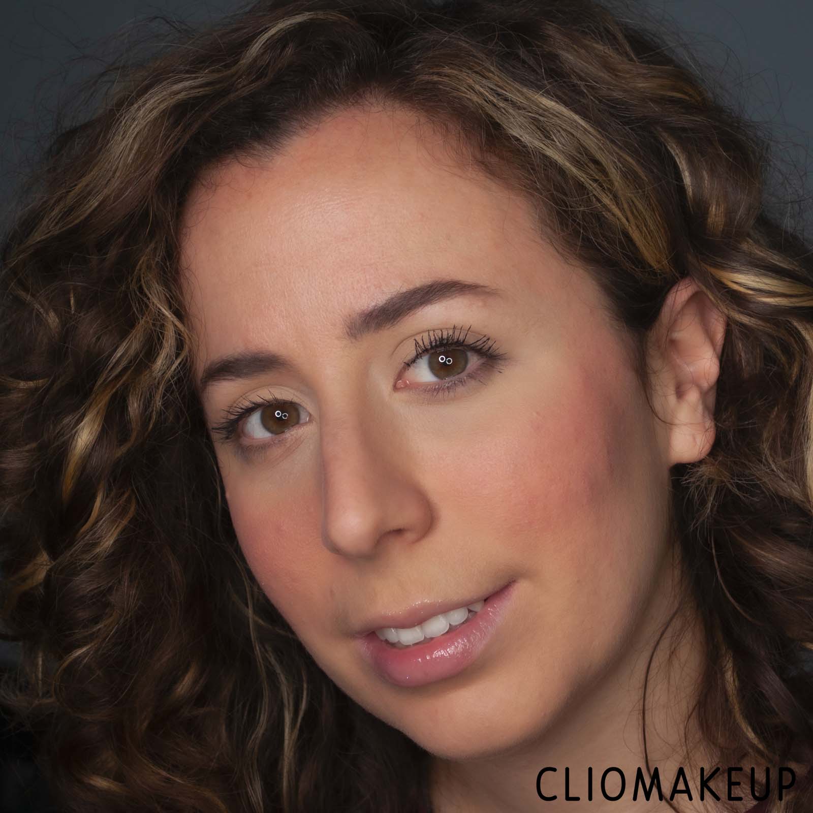 cliomakeup-recensione-blush-clinique-cheek-pop-blush-pop-11