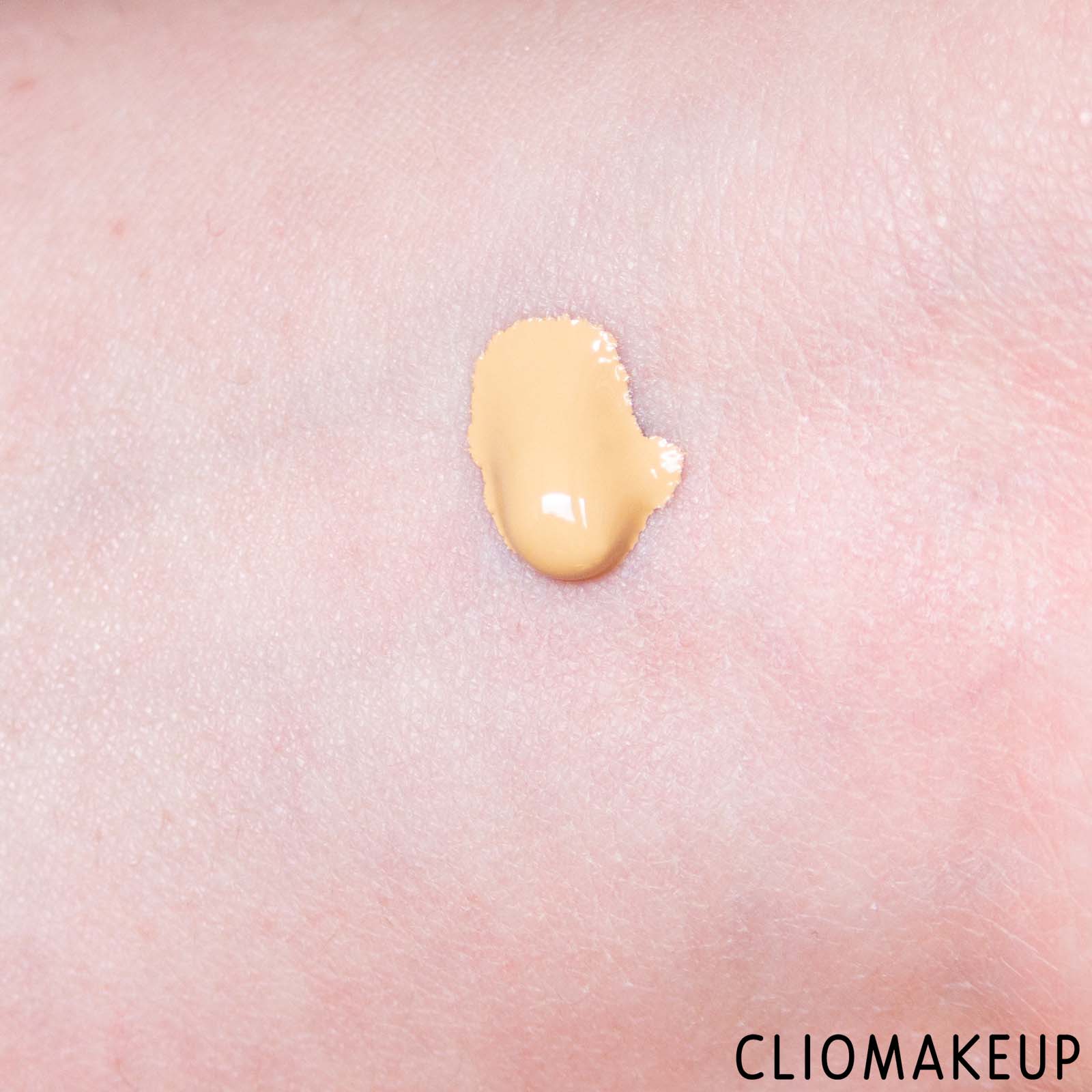 cliomakeup-recensione-fondotinta-kiko-radiance-boost-foundation-7