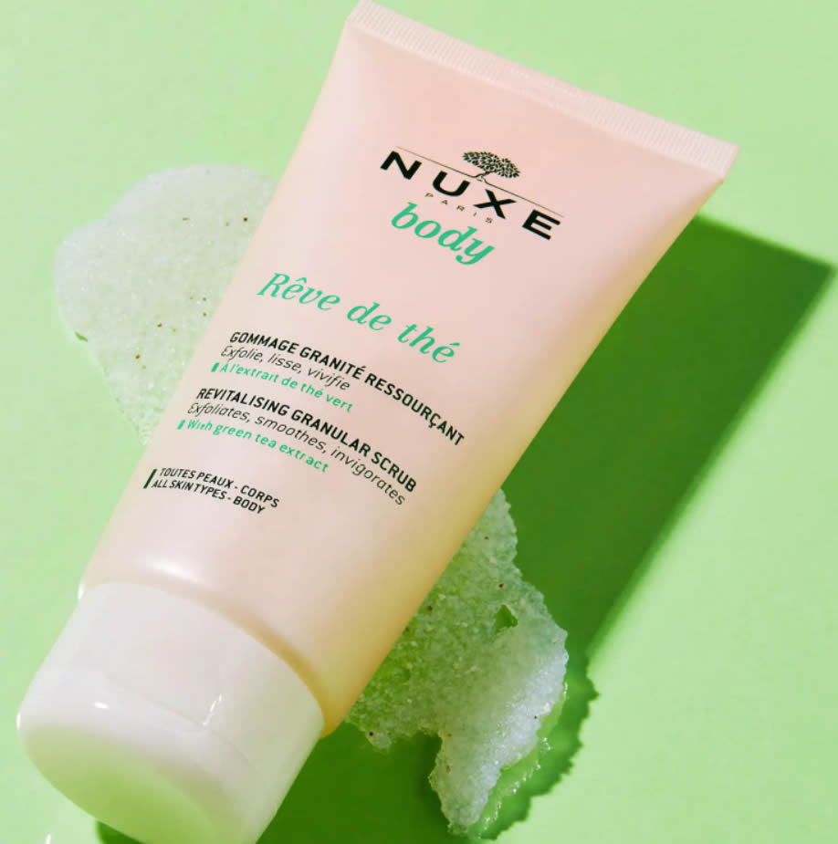 cliomakeup-prodotti-scrub-viso-corpo-pre-sole-primavera-2022-6