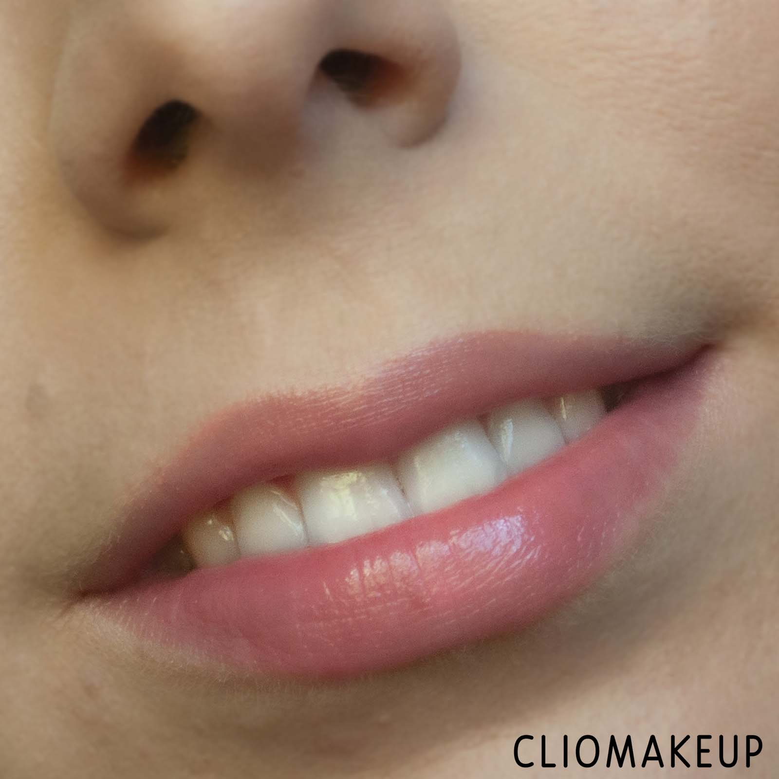 cliomakeup-recensione-balsamo-labbra-chiara-ferragni-lip-balm-10