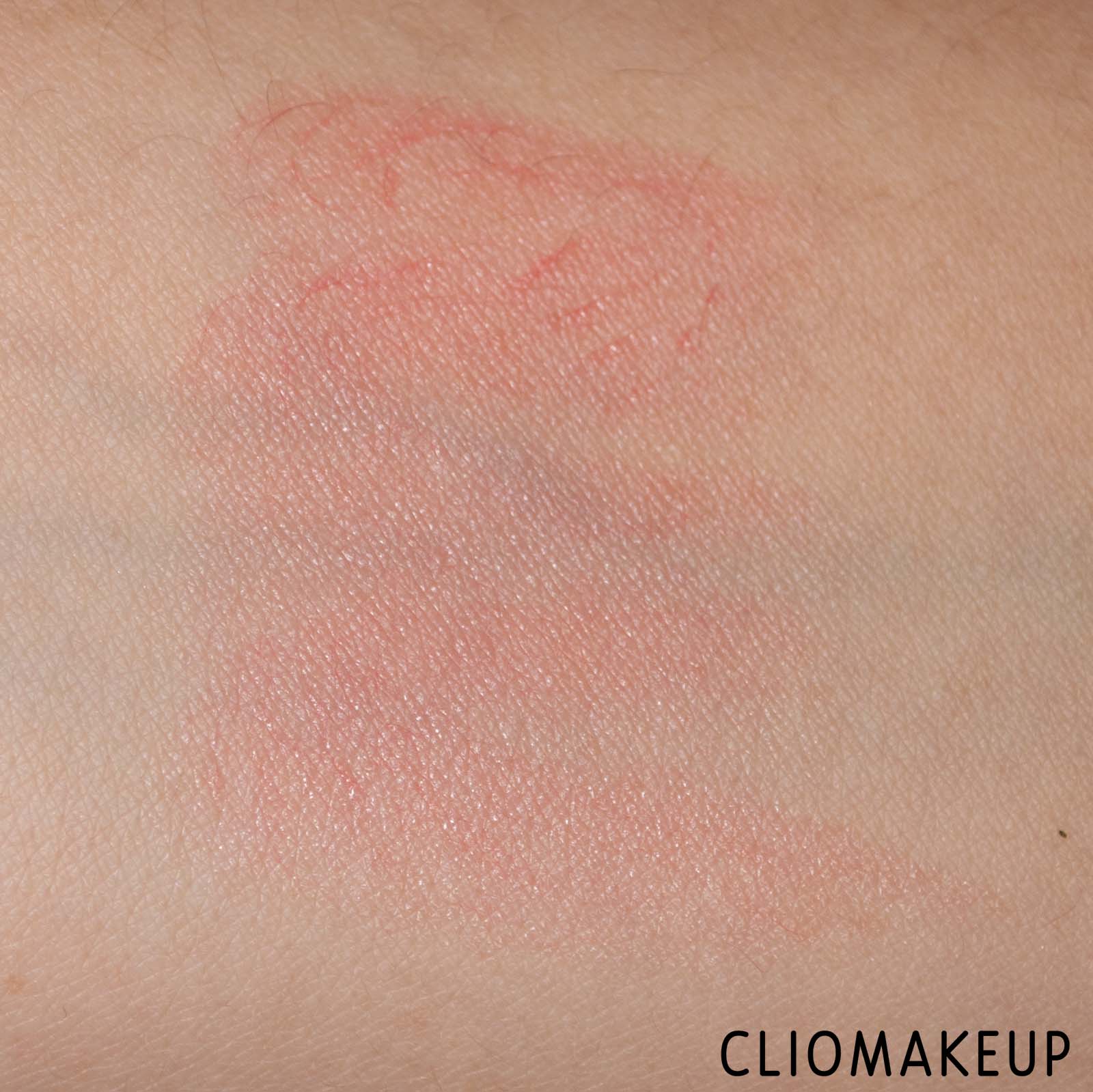 cliomakeup-recensione-balsamo-labbra-chiara-ferragni-lip-balm-7