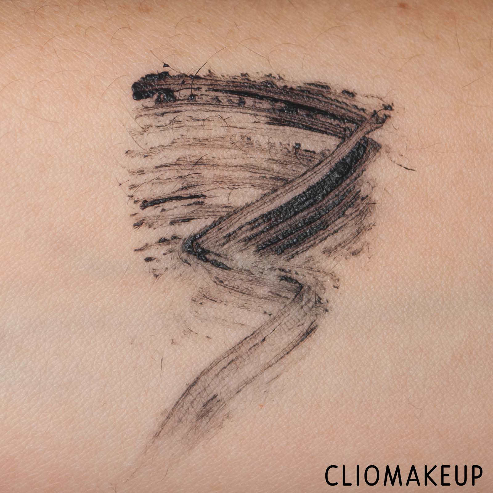 cliomakeup-recensione-mascara-essence-sensitive-but-wow-volume-mascara-7