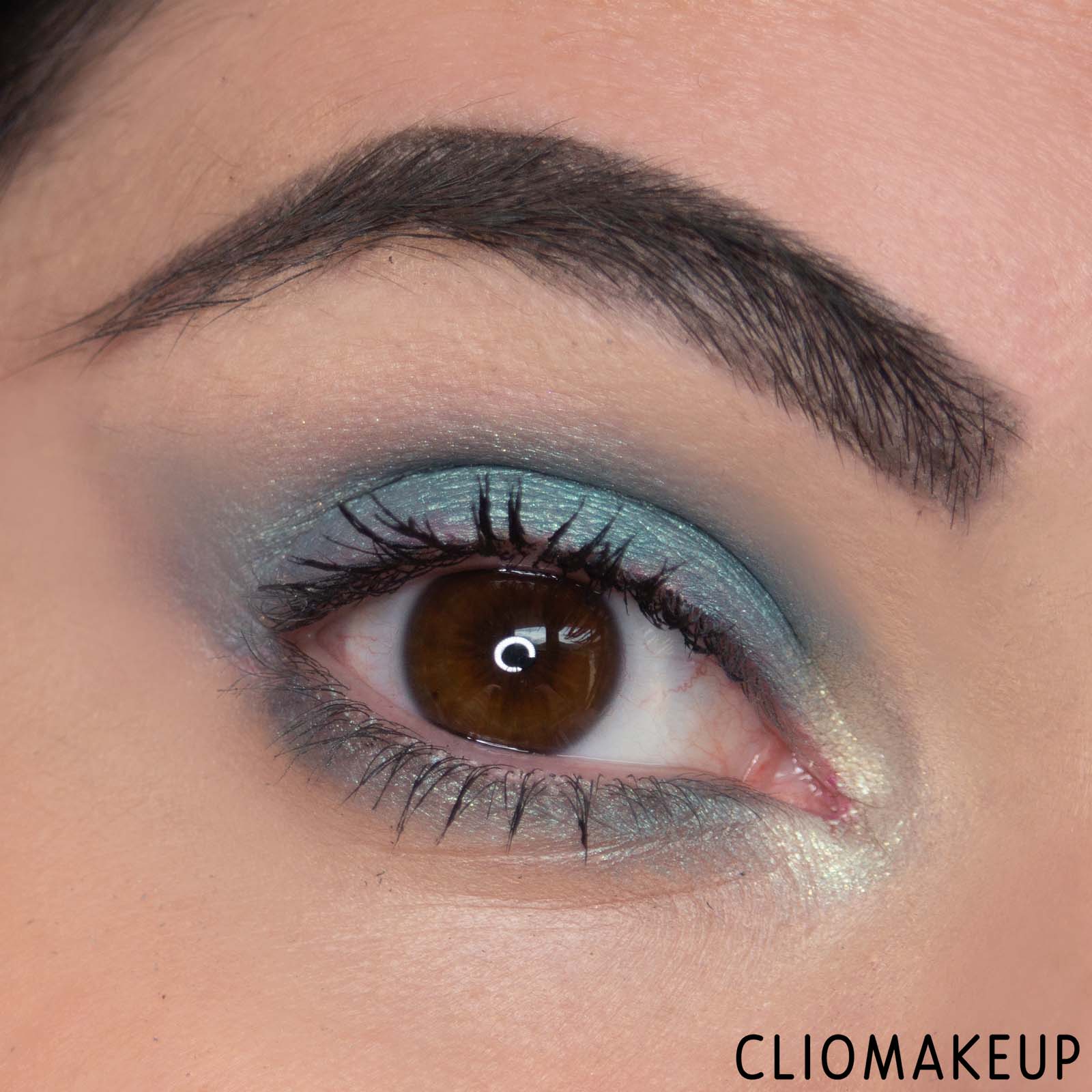 cliomakeup-recensione-ombretti-kiko-green-me-eyeshadow-13