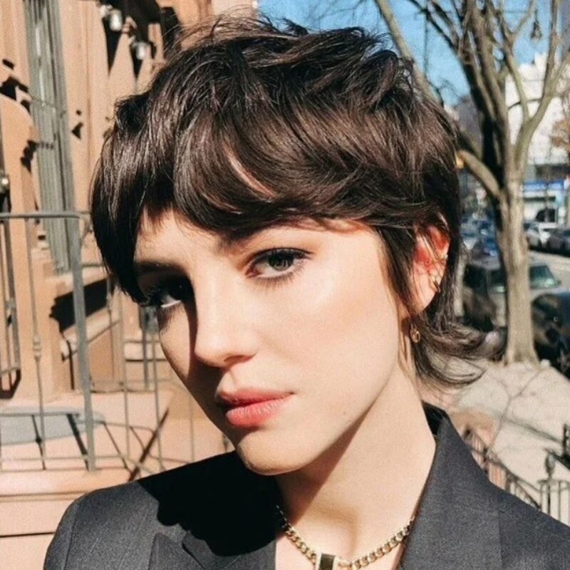 cliomakeup-tagli-capelli-corti-primavera-2022-bixie