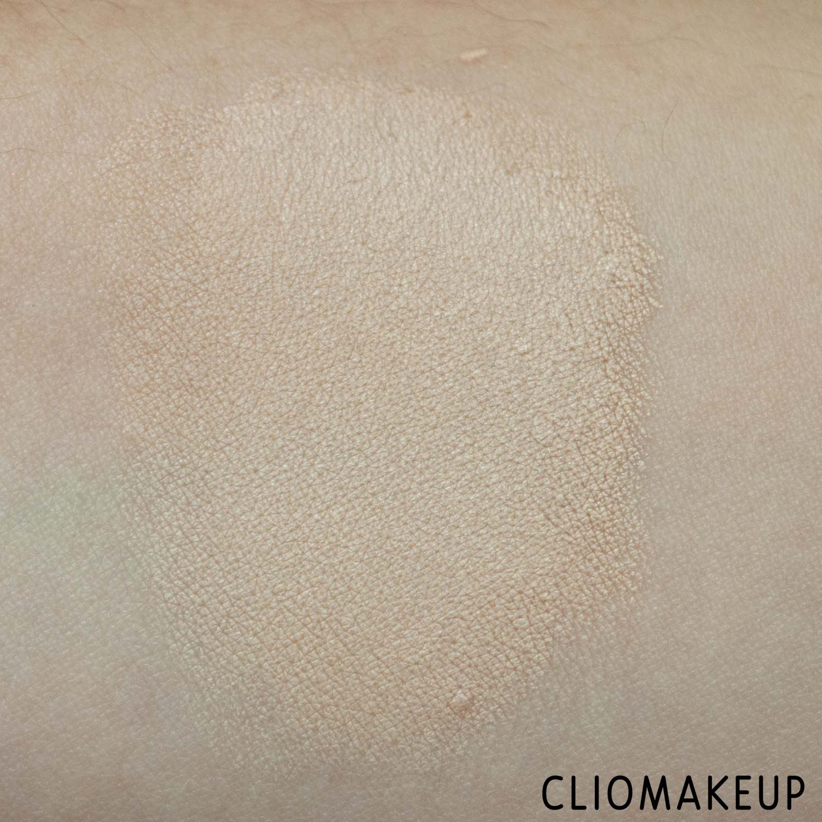 cliomakeup-recensione-correttore-dior-backstage-flash-perfector-concealer-8