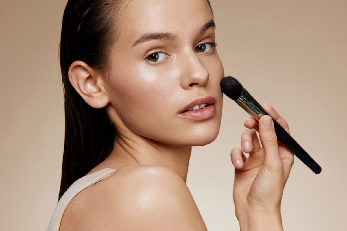 trucco-senza-fondotinta-cover