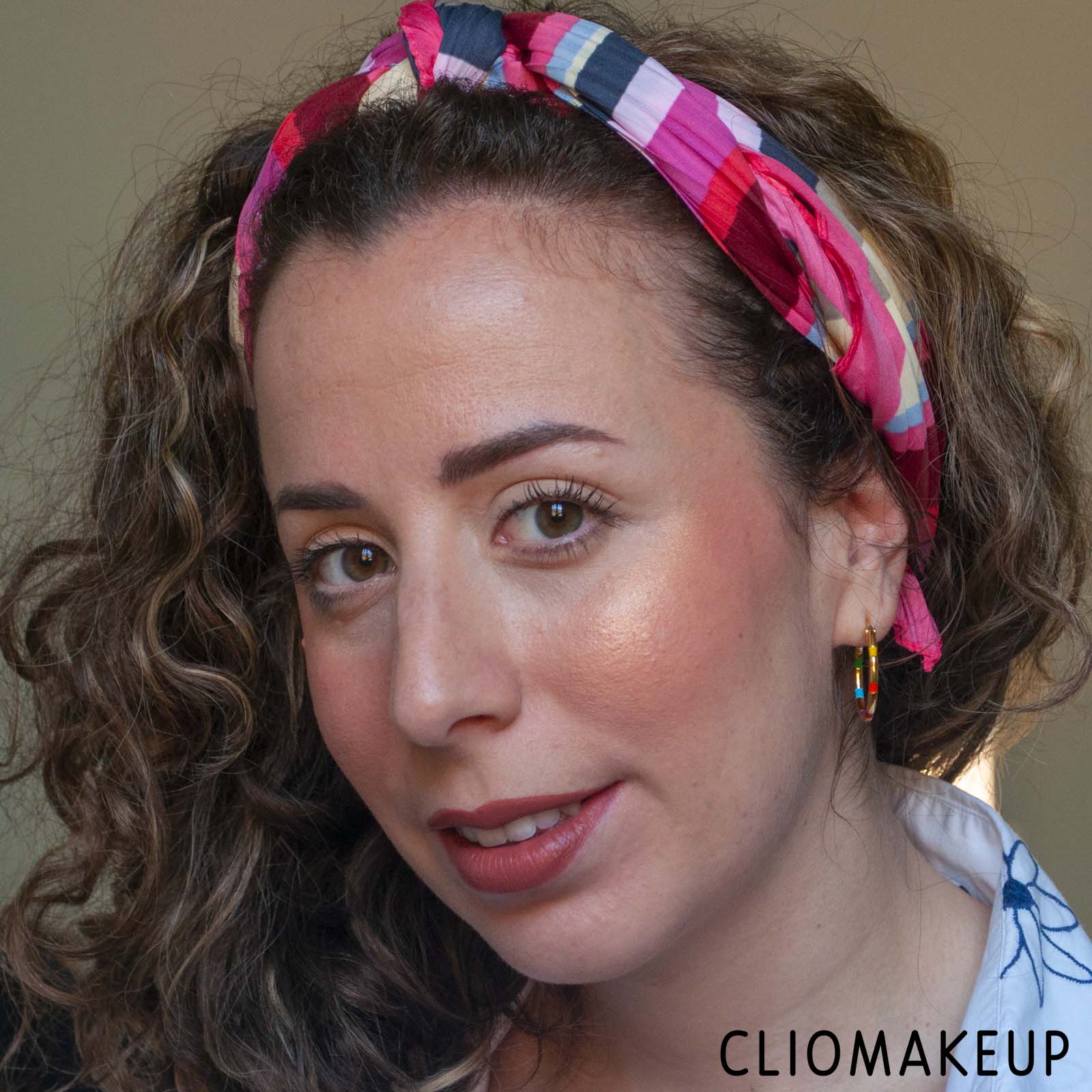 cliomakeup-recensione-blush-one-size-cheek-clapper-3d-blush-trio-12