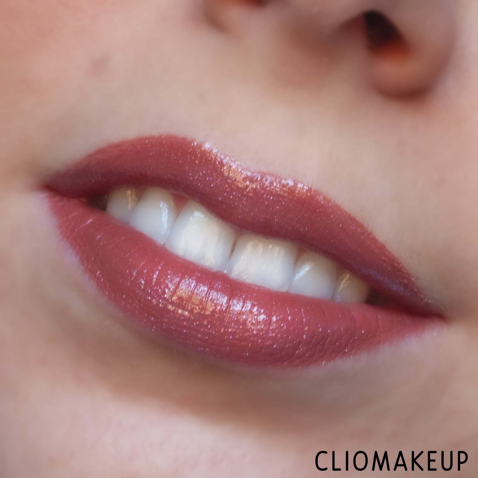 cliomakeup-recensione-gloss-kiko-3D-hydra-gloss-12