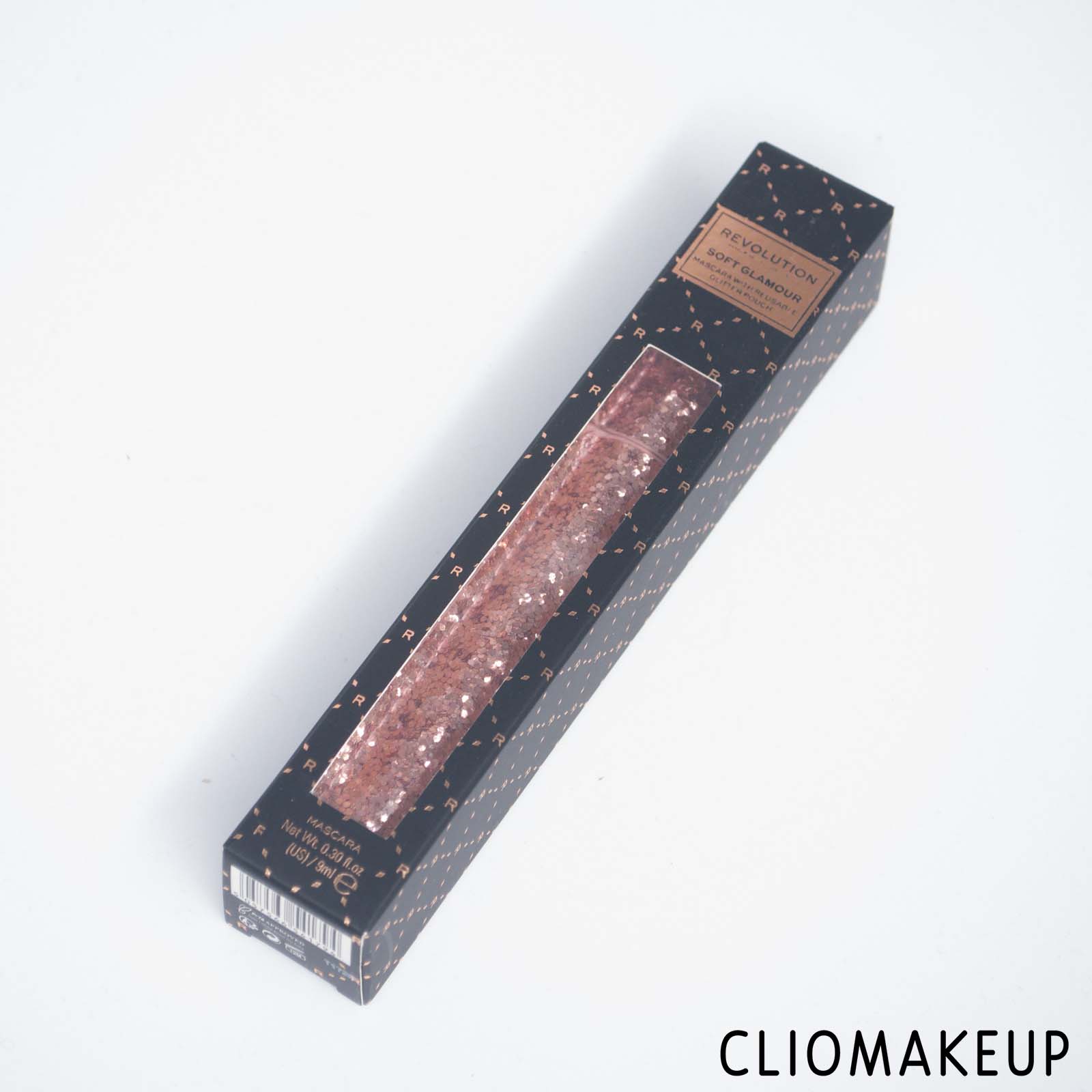 cliomakeup-recensione-mascara-revolution-soft-glamour-volumising-mascara-2