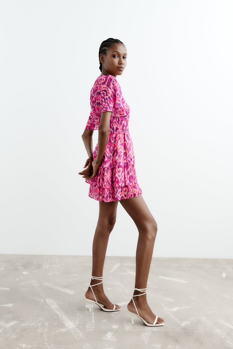 Cliomakeup-look-anticaldo-estate-2022-mini-dress