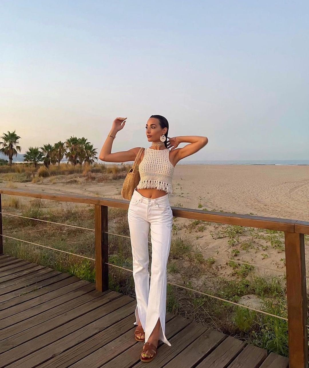 Cliomakeup-look-anticaldo-estate-2022-zara-top-crochet-jeans