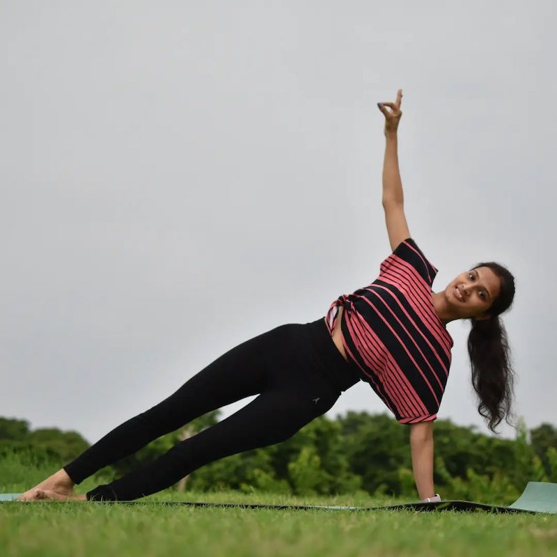 cliomakeup-alternative-al-crunch-side-plank