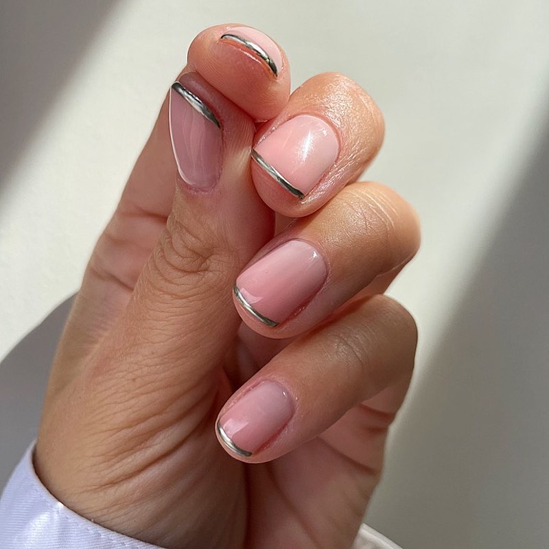 cliomakeup-chrome-french-nails-teamclio-7
