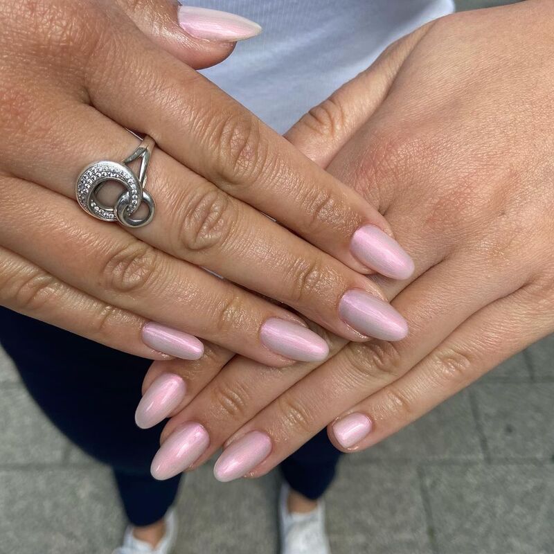 cliomakeup-pearly-nails-rosa