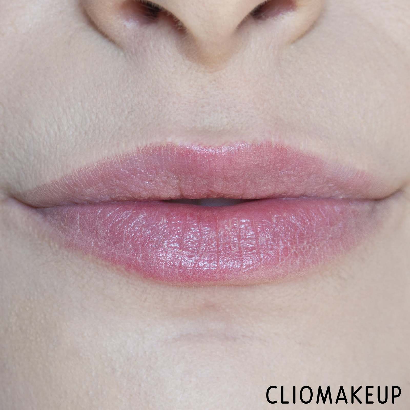 cliomakeup-recensione-balsamo-labbra-lanolips-jelly-balm-strawberry-9