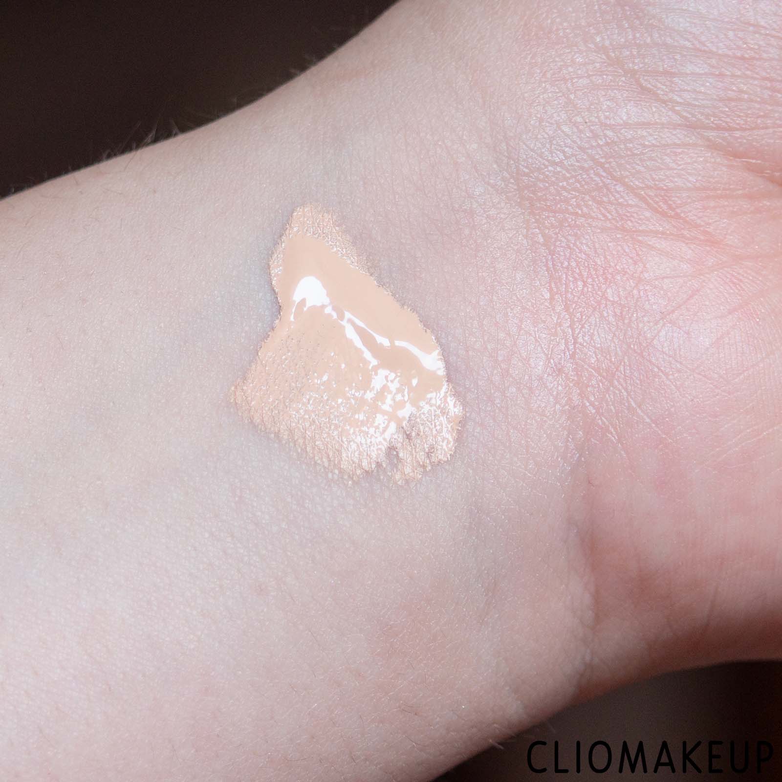 cliomakeup-recensione-correttore-make-up-forever-ultra-hd-light-capturing-self-setting-concealer-6