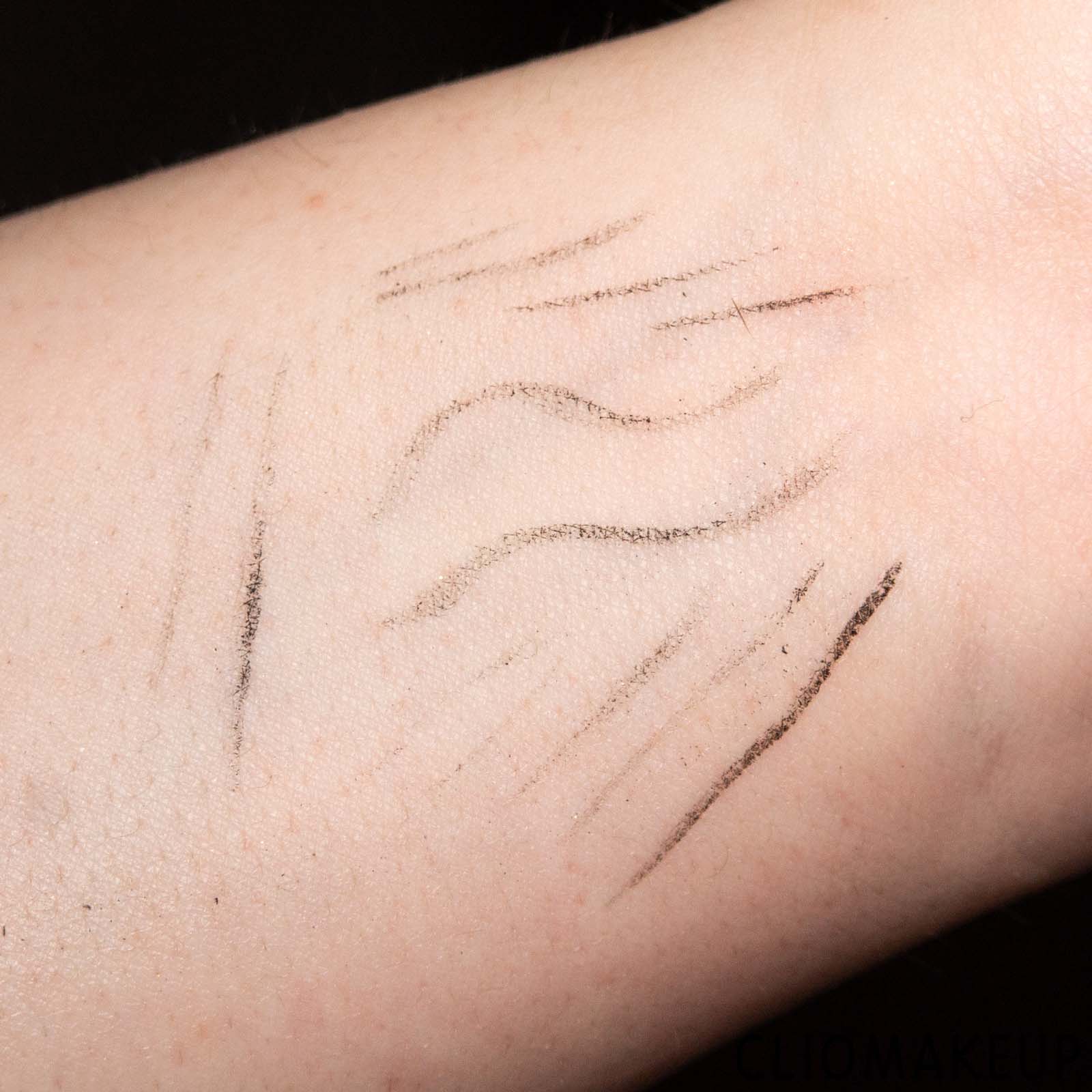 cliomakeup-recensione-eyeliner-wycon-micron-tip-waterproof-eyeliner-9